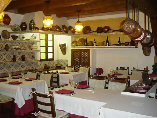 Hostal Del Senglar L'Espluga de Francoli Spain