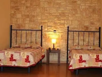 Hostal Del Senglar L'Espluga de Francoli 3*,