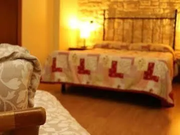 Hostal Del Senglar L'Espluga de Francoli Guest house